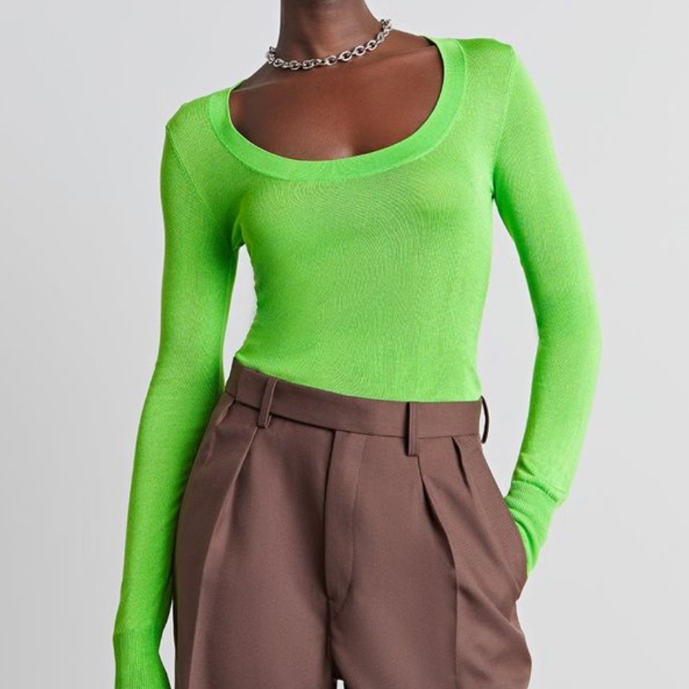 NWT Tara Scoop-Neck Sweater in Lime Green